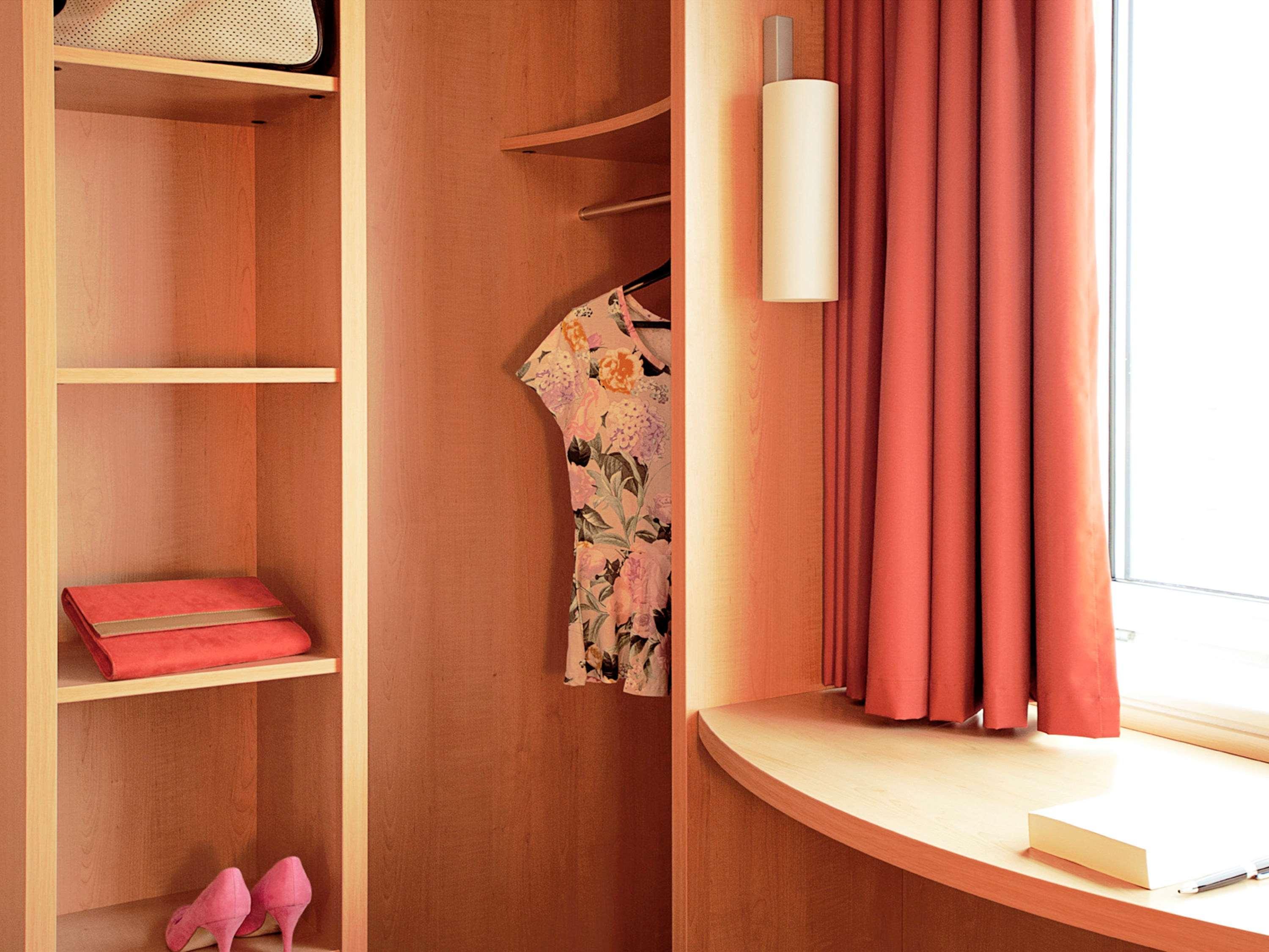 Ibis Santiago Las Condes Екстериор снимка